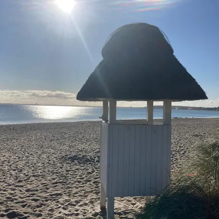Ferienhaus Wellness Ferienhaus Meerjungfrau inklusive Infrarotsauna und Strandkorb am Strand